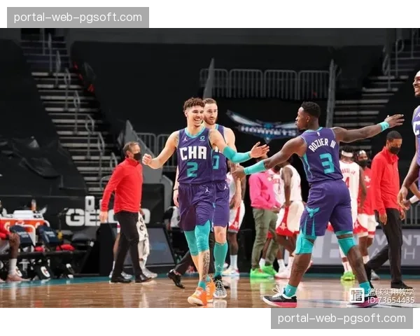 总决赛G1：新疆主场先下一城，齐麟命中7记三分射落辽宁