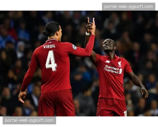 欧联杯:利物浦公布客战亚特兰大大名单,萨拉赫随队出征 欧联杯:利物浦公布客战亚特兰大大名单,萨拉赫随队出征